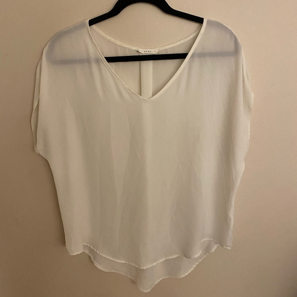 Lush White V-Neck Cap-Sleeve Top